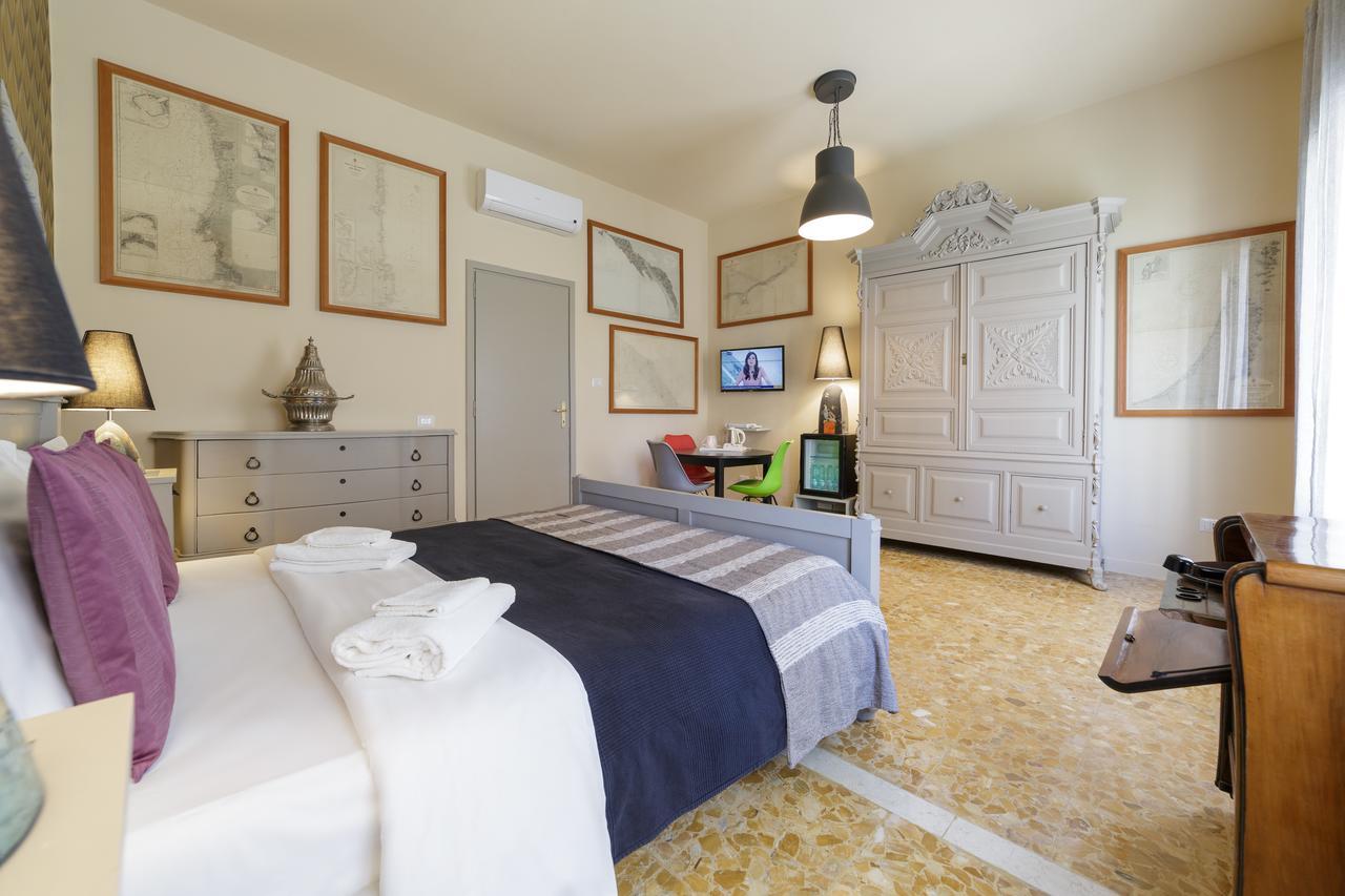 Budget Rooms Cagliari Eksteriør billede