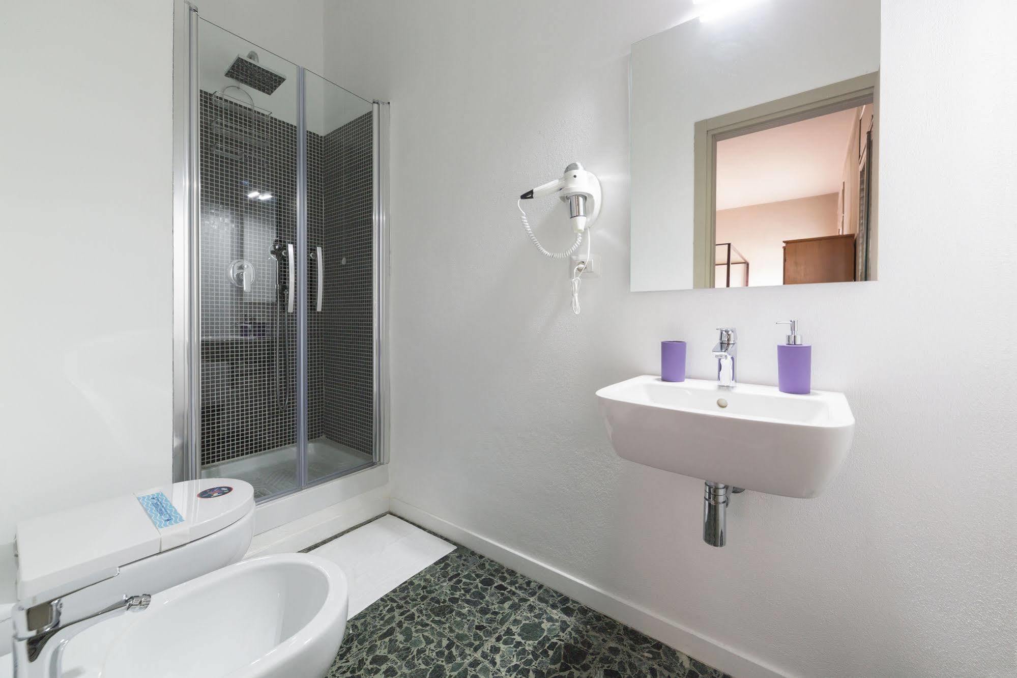 Budget Rooms Cagliari Eksteriør billede