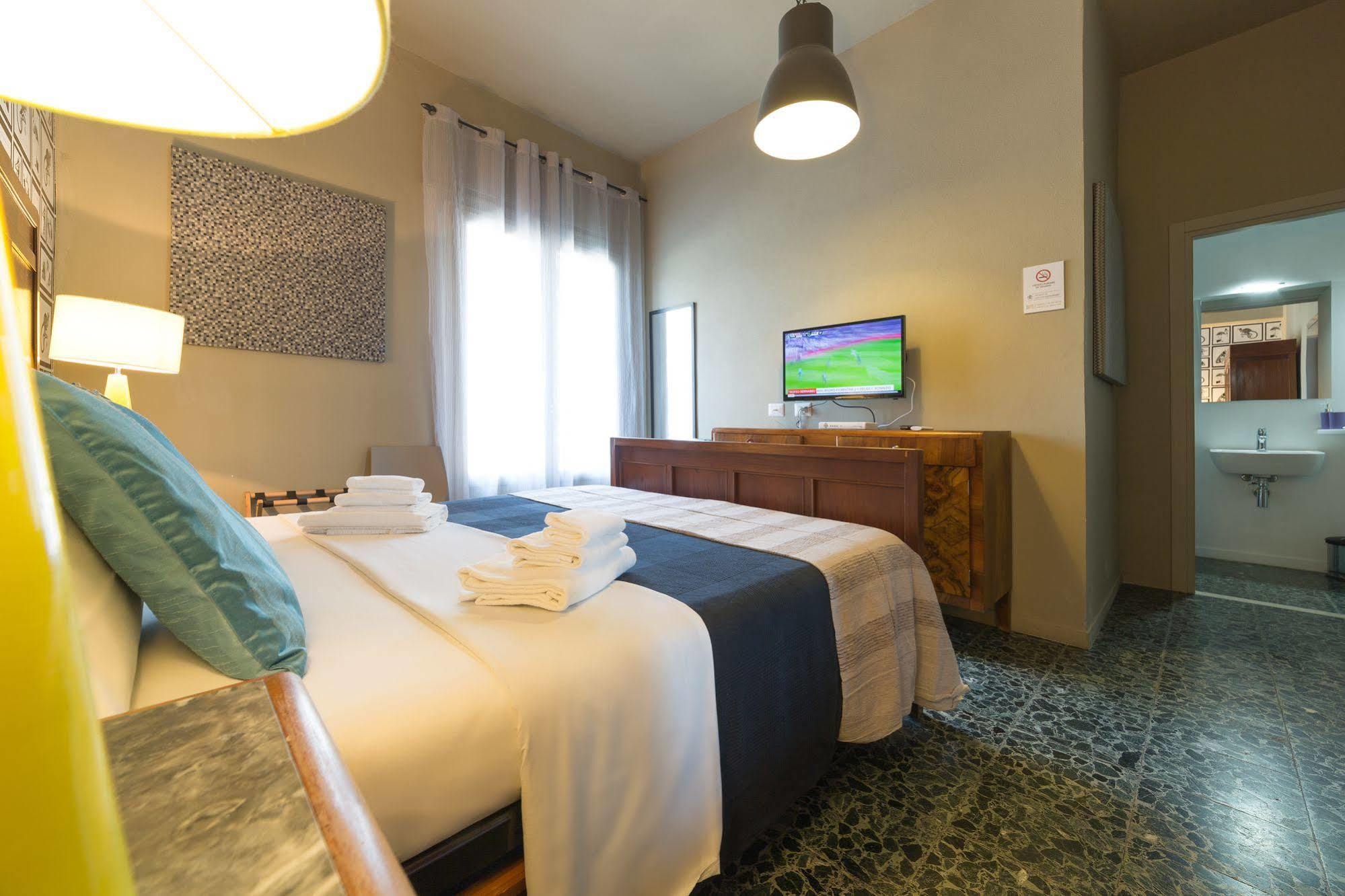 Budget Rooms Cagliari Eksteriør billede