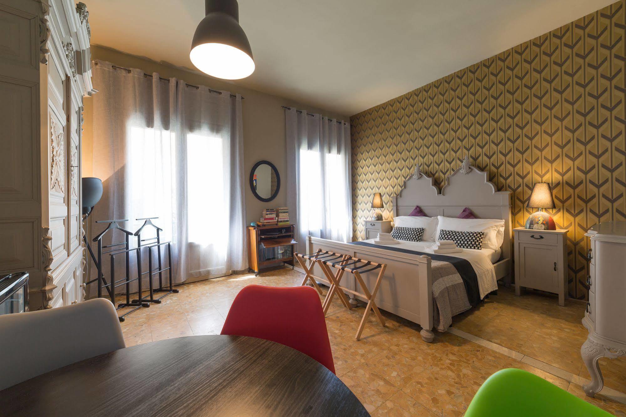 Budget Rooms Cagliari Eksteriør billede