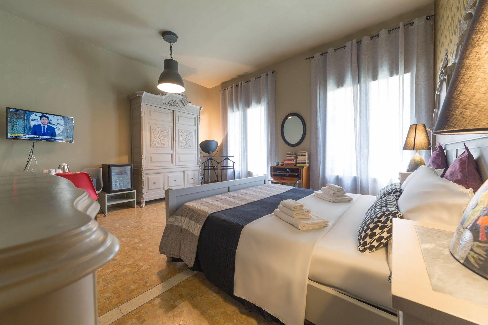 Budget Rooms Cagliari Eksteriør billede